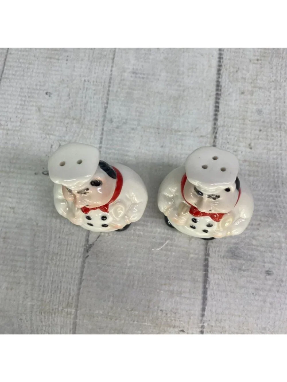 Vintage Italian Bistro Fat Chef Red Scarfs Ceramic Salt And Pepper Shaker Set